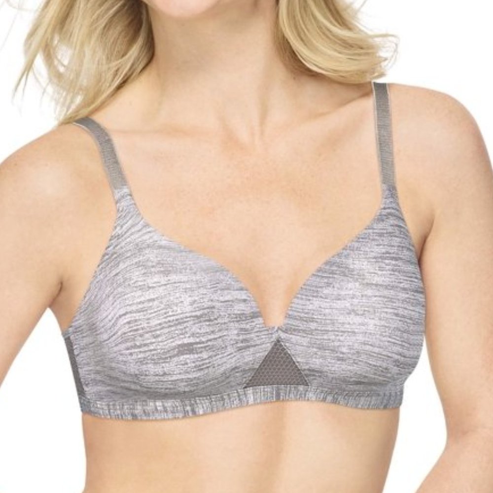 NWT Hanes Wireless Bra -Oh so Light ComfortFlex 3X